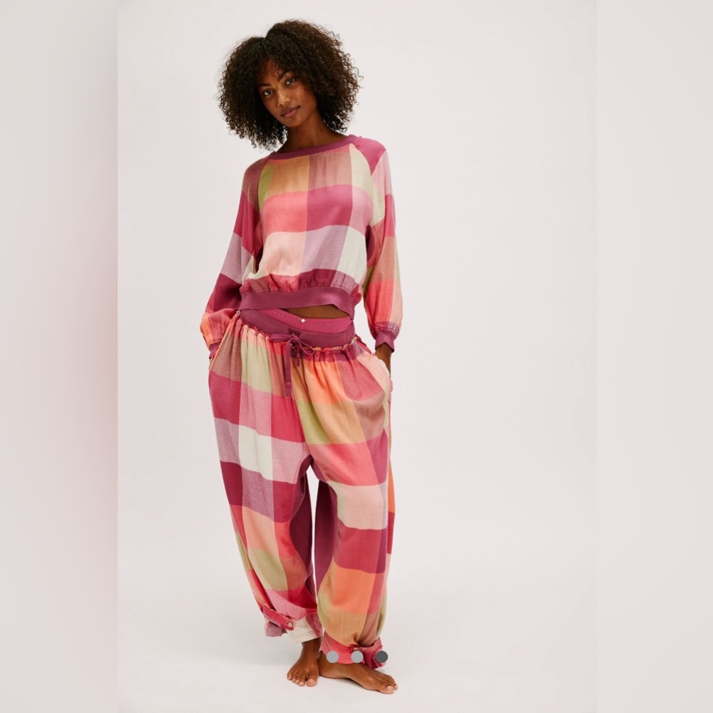 Free People Pink and Cream Pajama Pants - Picture 5 of 12